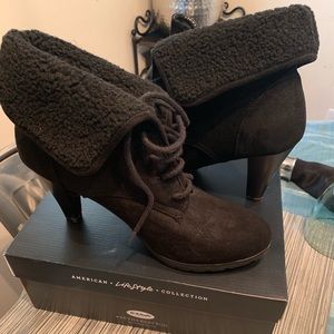 Women’s black Heel Boots